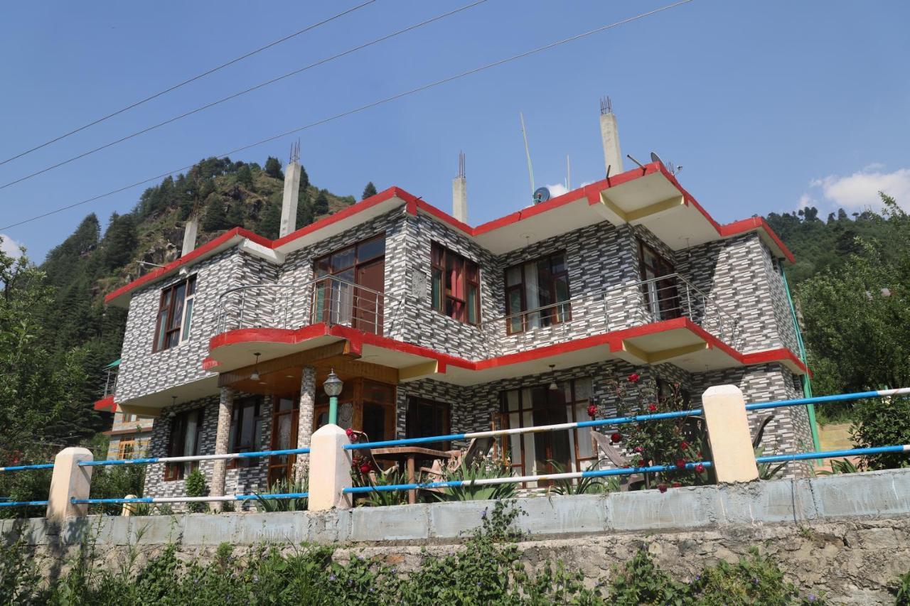 Indian Backpackers Hostel Манали Экстерьер фото
